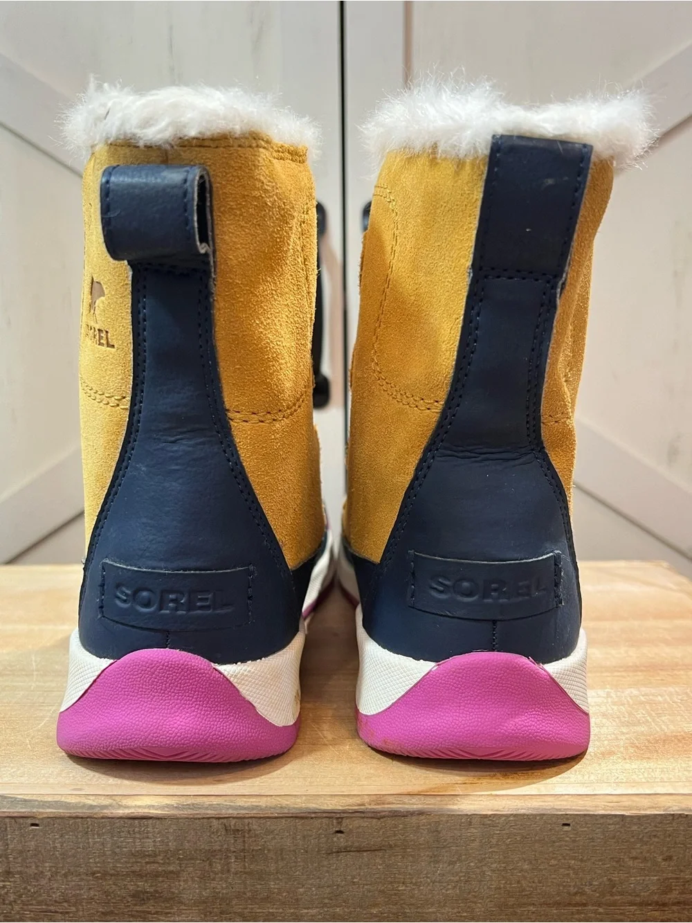 SOREL Youth Whitney II Joan Lace Waterproof Suede Winter Snow Boots Tan Pink 5